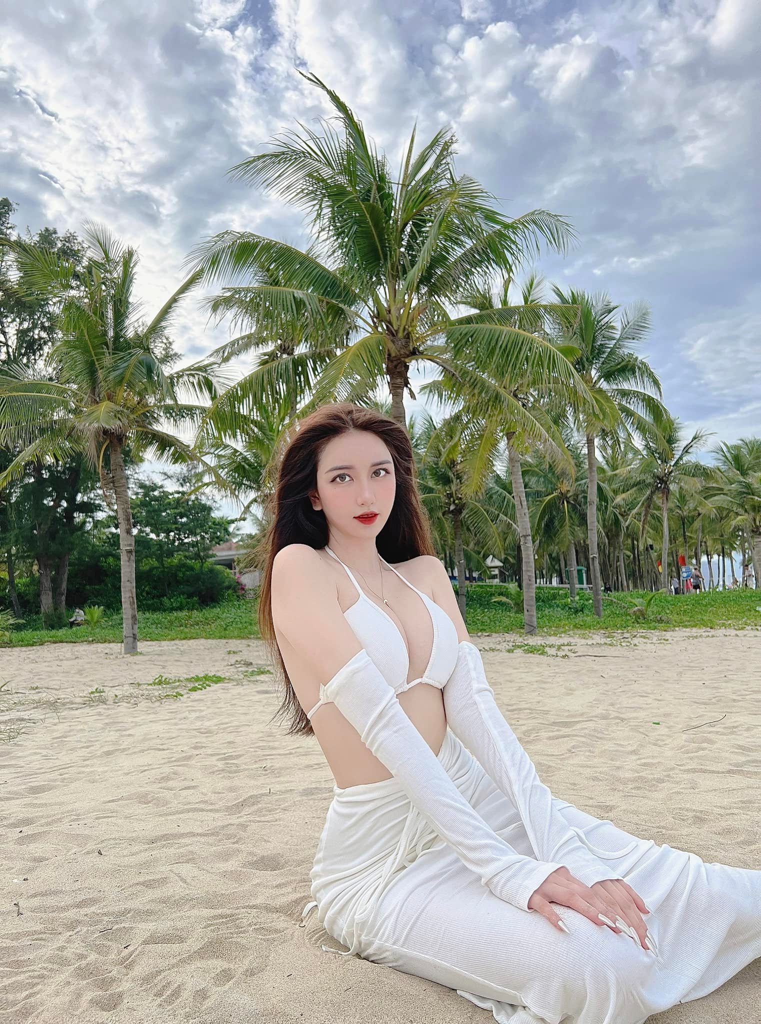 Sexy Girls Hồ NGọc Ý Nhi - Nhi Mèo NMQcamacc37